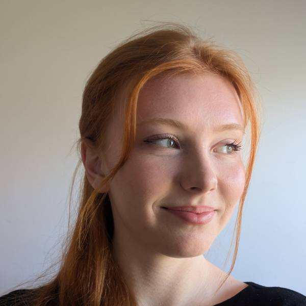 modelka s ID 0102TLZQIJ p021