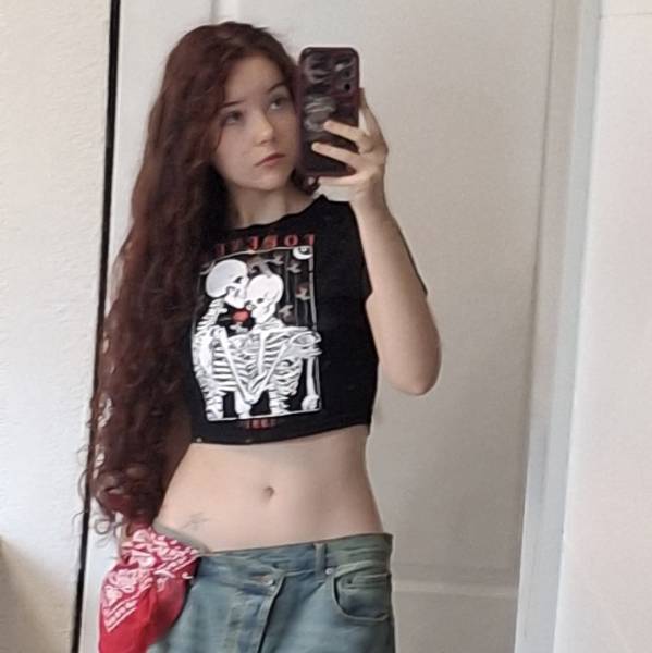 modelka s ID 0102TN9ADP p031