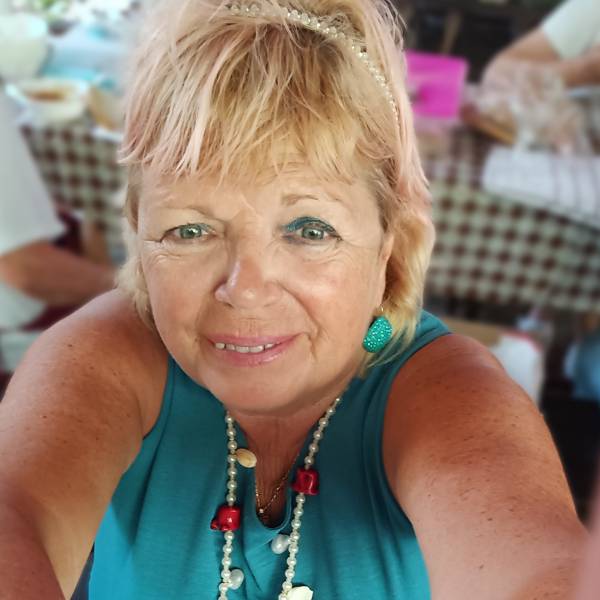 modelka s ID 0102TWXJOT p021