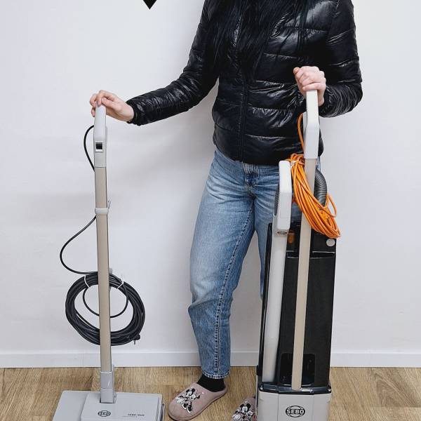 modelka s ID 0102U4EVHI p031