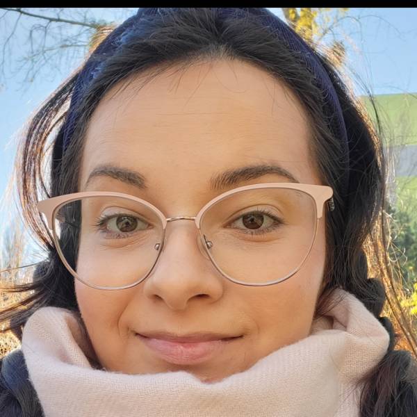 modelka s ID 0102UFFJSF p021