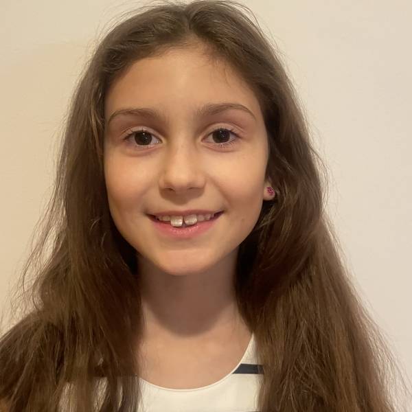 modelka s ID 0102UN5C0V p021