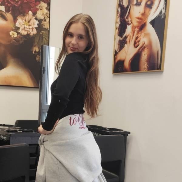 fotografia p012 profilu 0102UOI2Q6