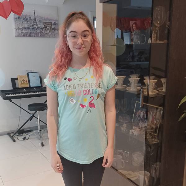 modelka s ID 0102URQAID p031