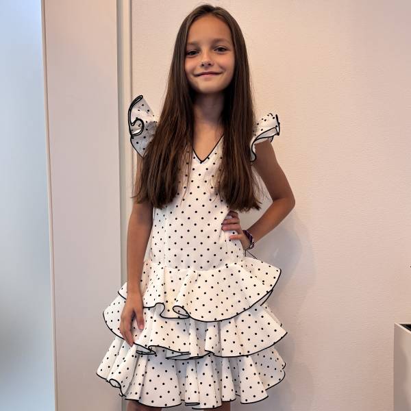 modelka s ID 0102UX32BD p031