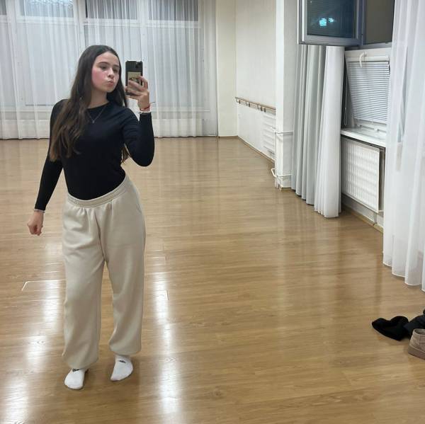 fotografia p015 profilu 0102VCELO4