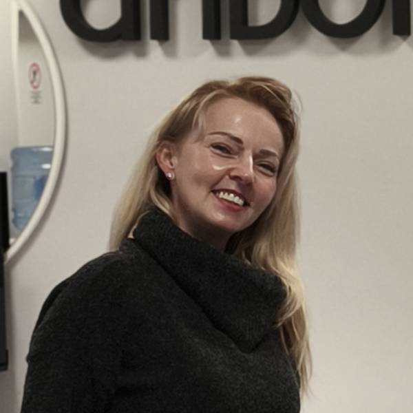 modelka s ID 0102VDSMM1 p021