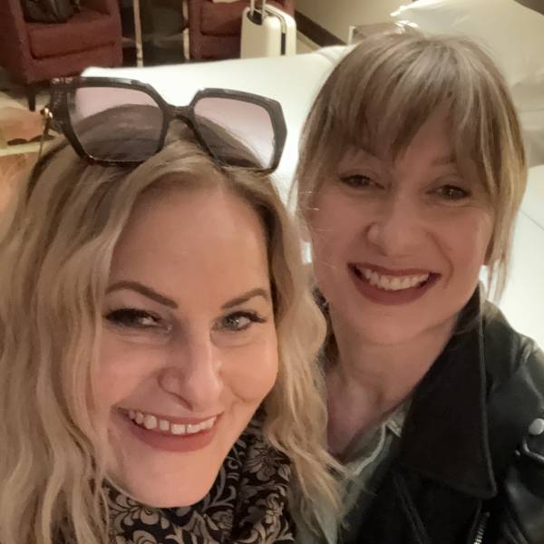 modelka s ID 0102VFKB2W p021