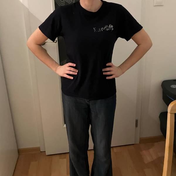 modelka s ID 0102VOYJ4K p031
