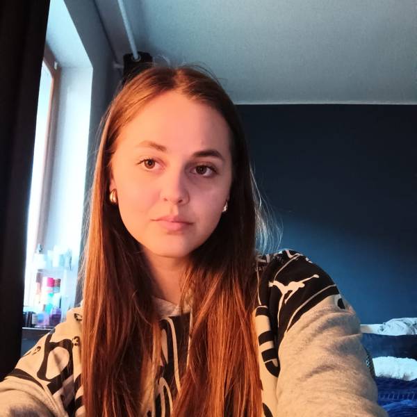 modelka s ID 0102VPXSIC p021