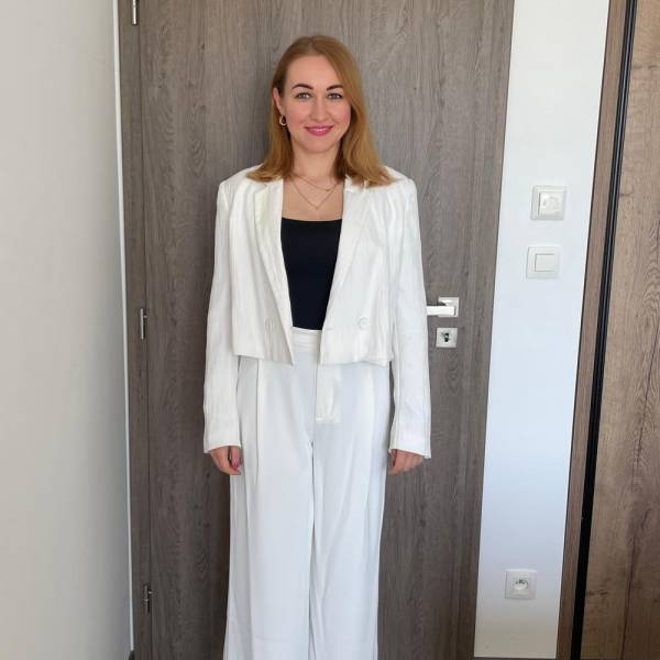 modelka s ID 0102VXC5DJ p031