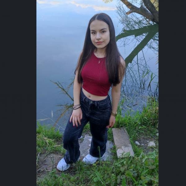 modelka s ID 0102WPWTA3 p031