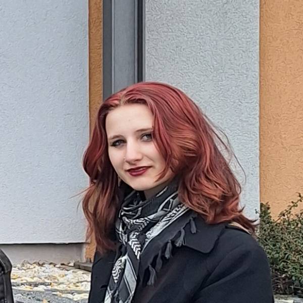 modelka s ID 0102WTCRO3 p021