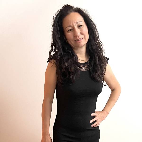 modelka s ID 0102X85BUH p031