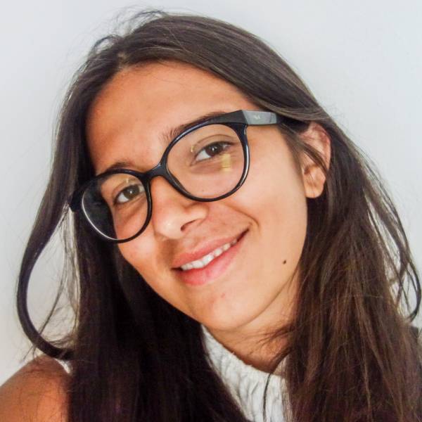 modelka s ID 0102XA7ZJG p021