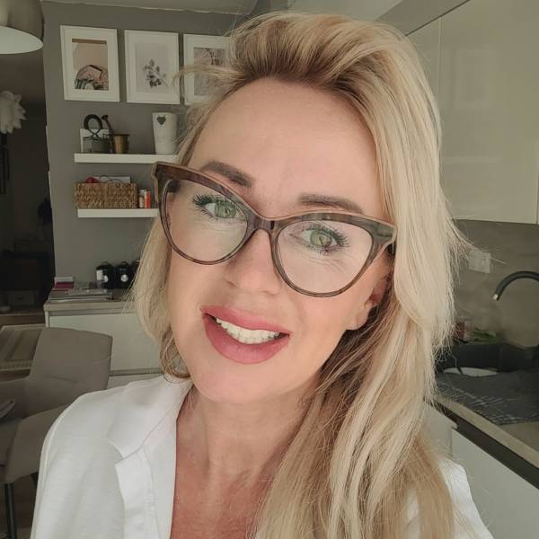 fotografia p013 profilu 0102XCAKPB