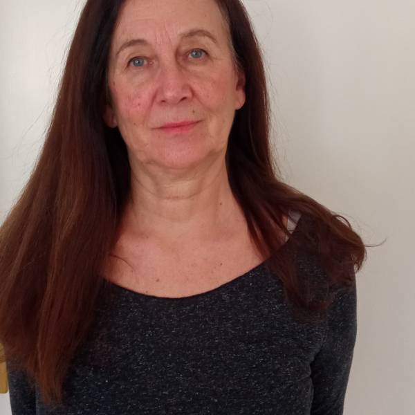 modelka s ID 0102XDV2NP p021