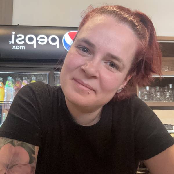 modelka s ID 0102XIHDWX p021