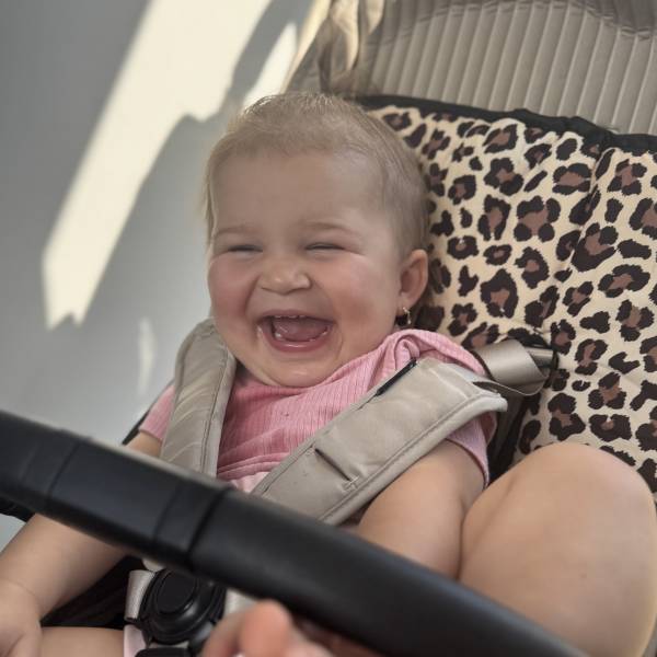 modelka s ID 0102XJ0WSC p021