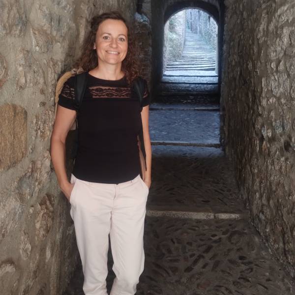 modelka s ID 0102XKVQWV p031