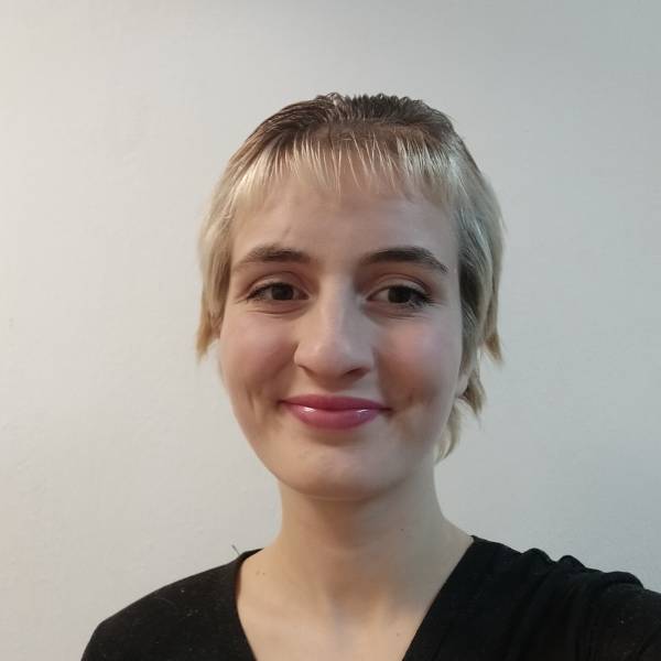 modelka s ID 0102XN4IW4 p021