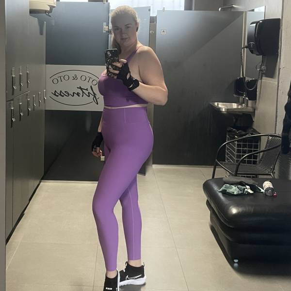 modelka s ID 0102XU0XRM p031