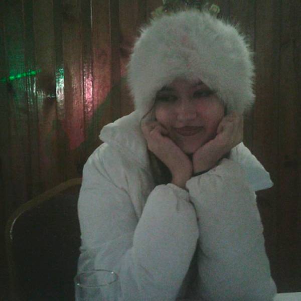 modelka s ID 0102XXRO2H p021