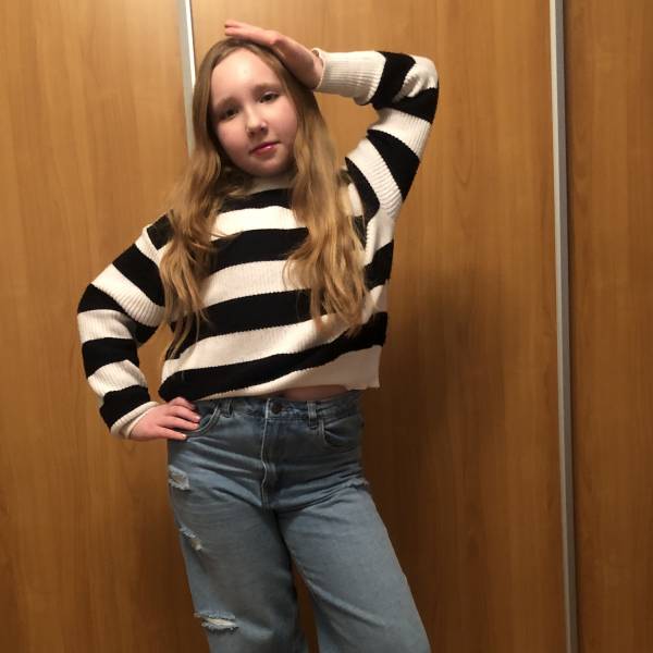 modelka s ID 0102Y1HANC p031