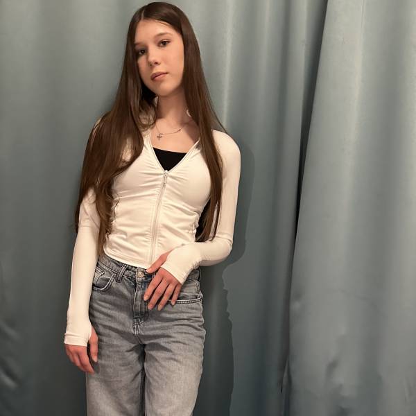 modelka s ID 0102Y3D6C5 p031