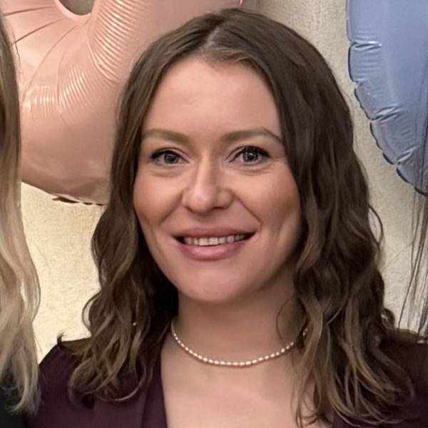 modelka s ID 0102Y5LJ8X p021