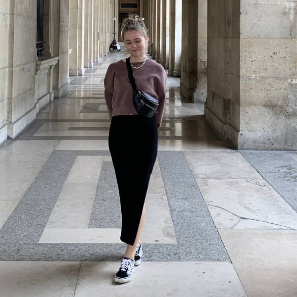 modelka s ID 0102Y68ROA p031