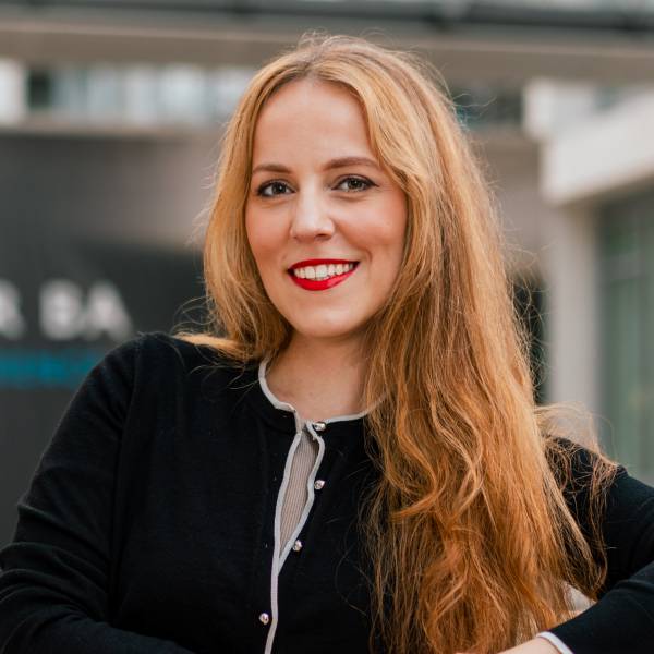 modelka s ID 0102YAA413 p021