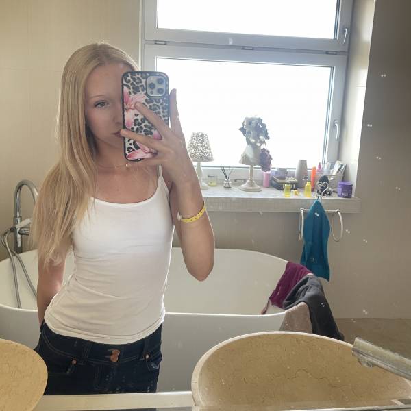 fotografia p012 profilu 0102YB3BEM