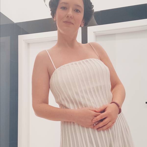 modelka s ID 0102YJYXR7 p031