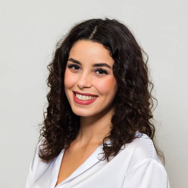 modelka s ID 0102YL1EZ8 p021