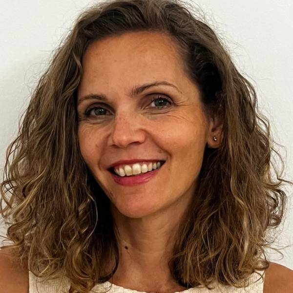 modelka s ID 0102YLYXZ2 p021