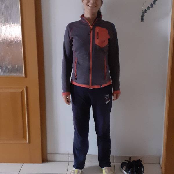 modelka s ID 0102YUC24B p031