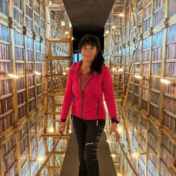 fotografia p014 profilu 0102YV5SR8