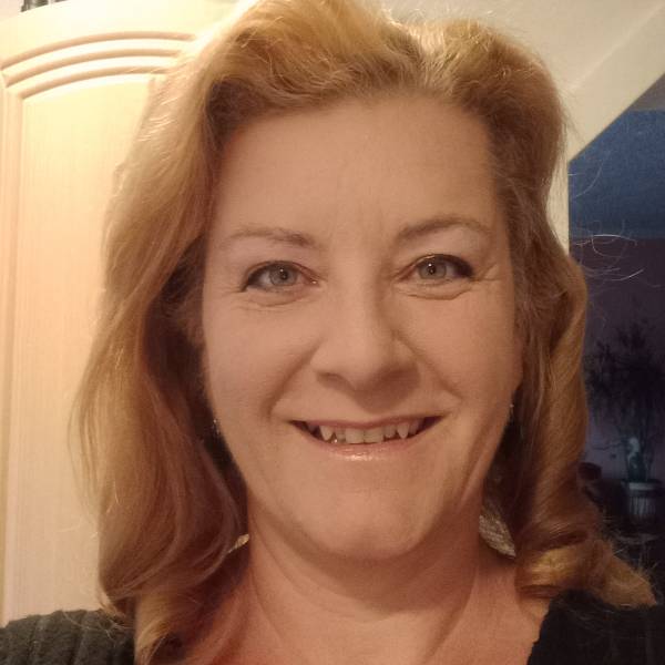 fotografia p014 profilu 0102YWDQ0D