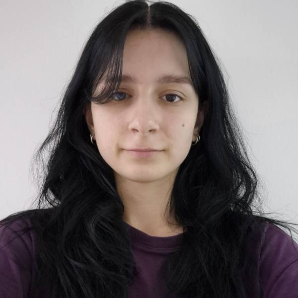 modelka s ID 0102ZPYSA9 p021