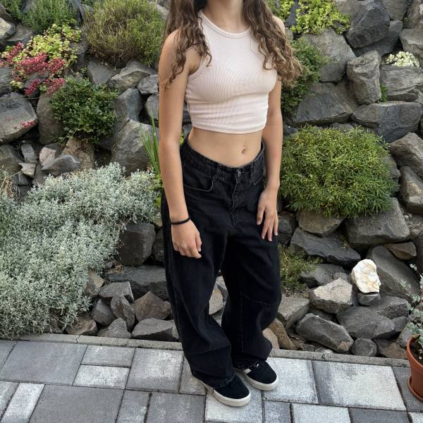 modelka s ID 0102ZU958L p031