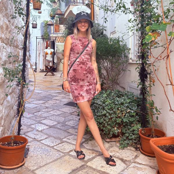 modelka s ID 0102ZV6L9X p031