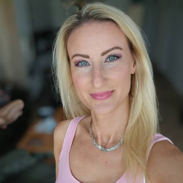 0302J8MEBO fotka p031