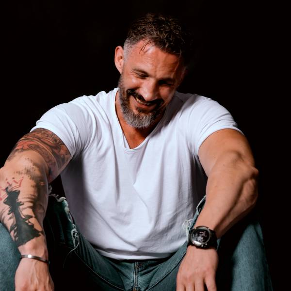 modelka s ID 04010J5IYA p017