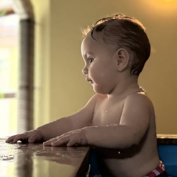 modelka s ID 04011M0HQG p019