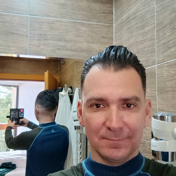 modelka s ID 04011RTBLC p016