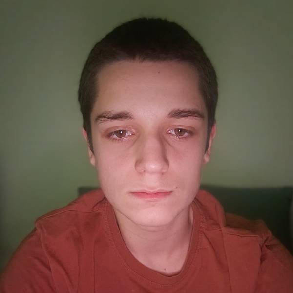 komparz profil 040125OZKY