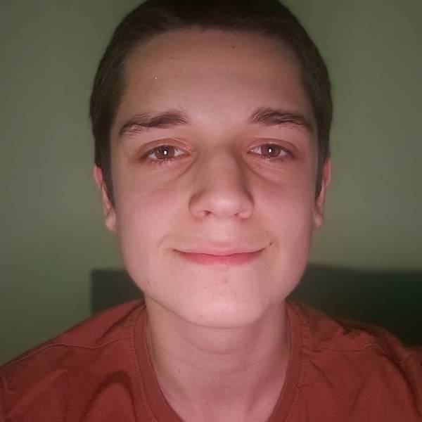 modelka s ID 040125OZKY p017