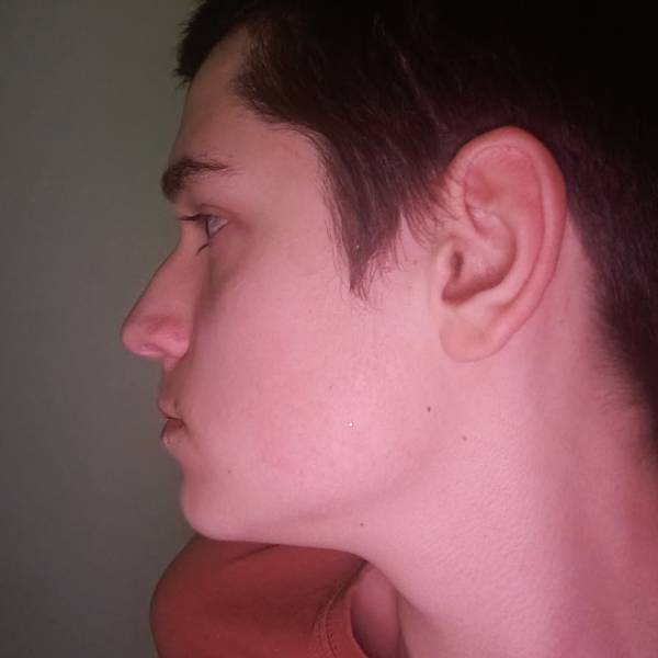 modelka s ID 040125OZKY p019