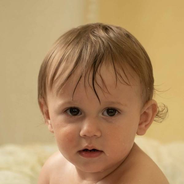 modelka s ID 040127ZVD2 p016